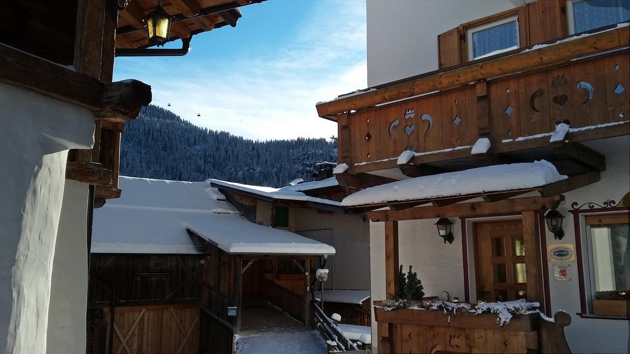 Albergo Majorka Canazei Exterior foto